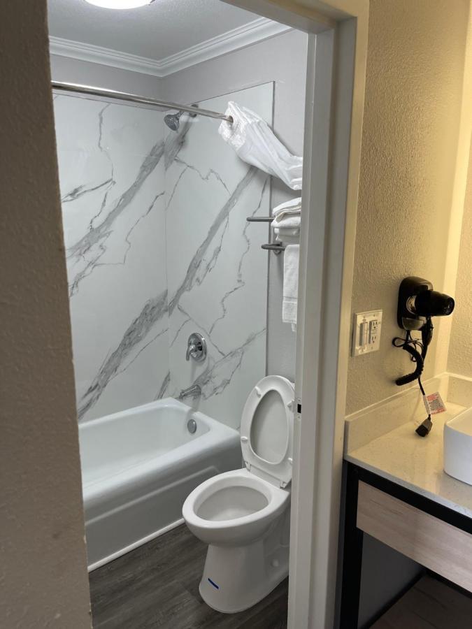 Mainstay Suites Florence Eksteriør bilde