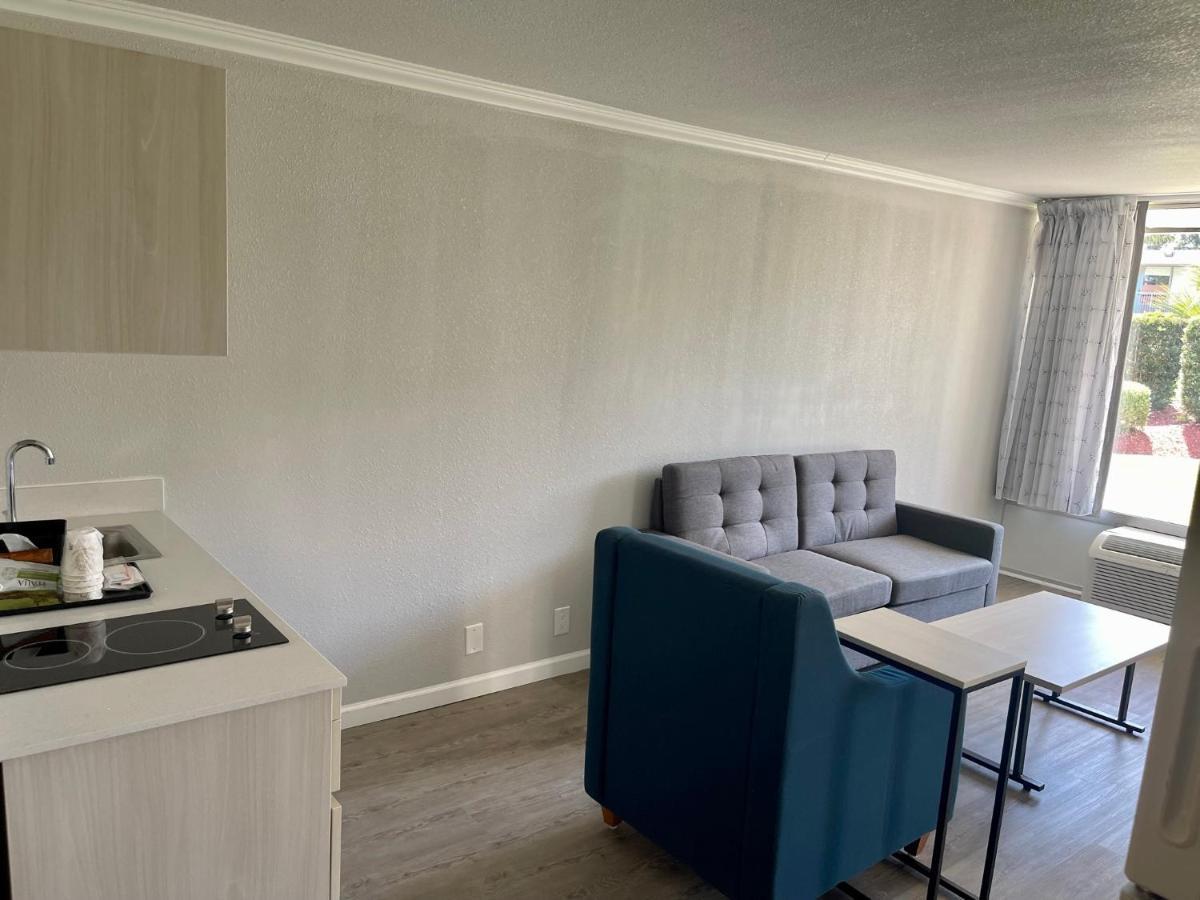 Mainstay Suites Florence Eksteriør bilde